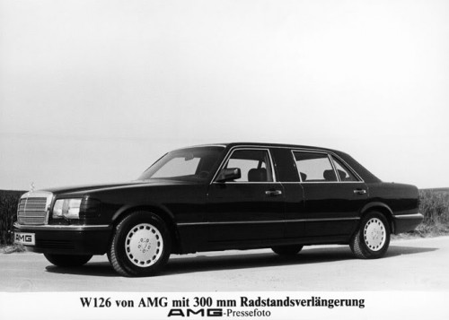 AMG Pressefoto - W126 Limo.jpg